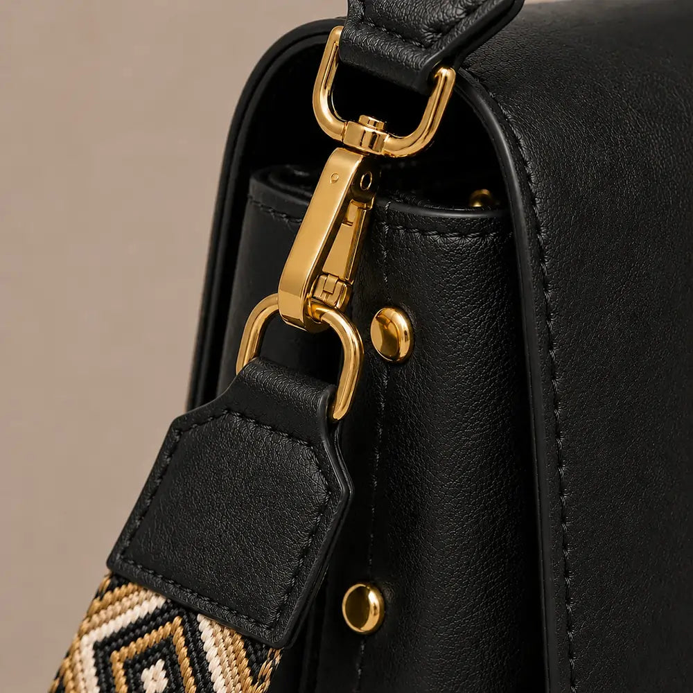 Bolso Velez Premium de Cuero – Elegancia y Espacio en un Solo Diseño